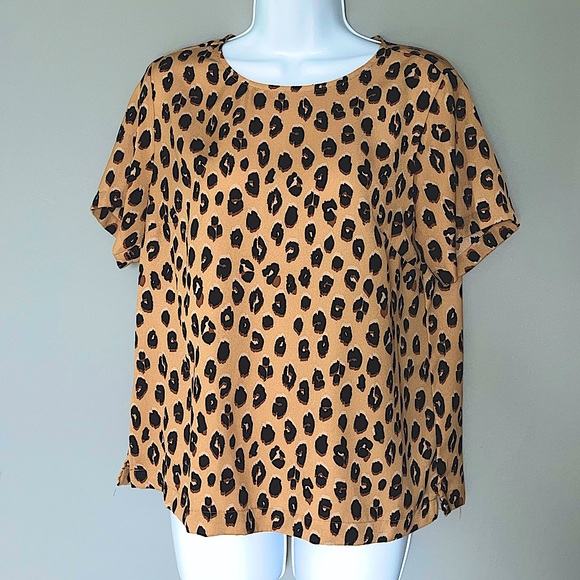 A New Day from Target Womens Leopard print short sleeve top - Size Medium - Picture 1 of 6